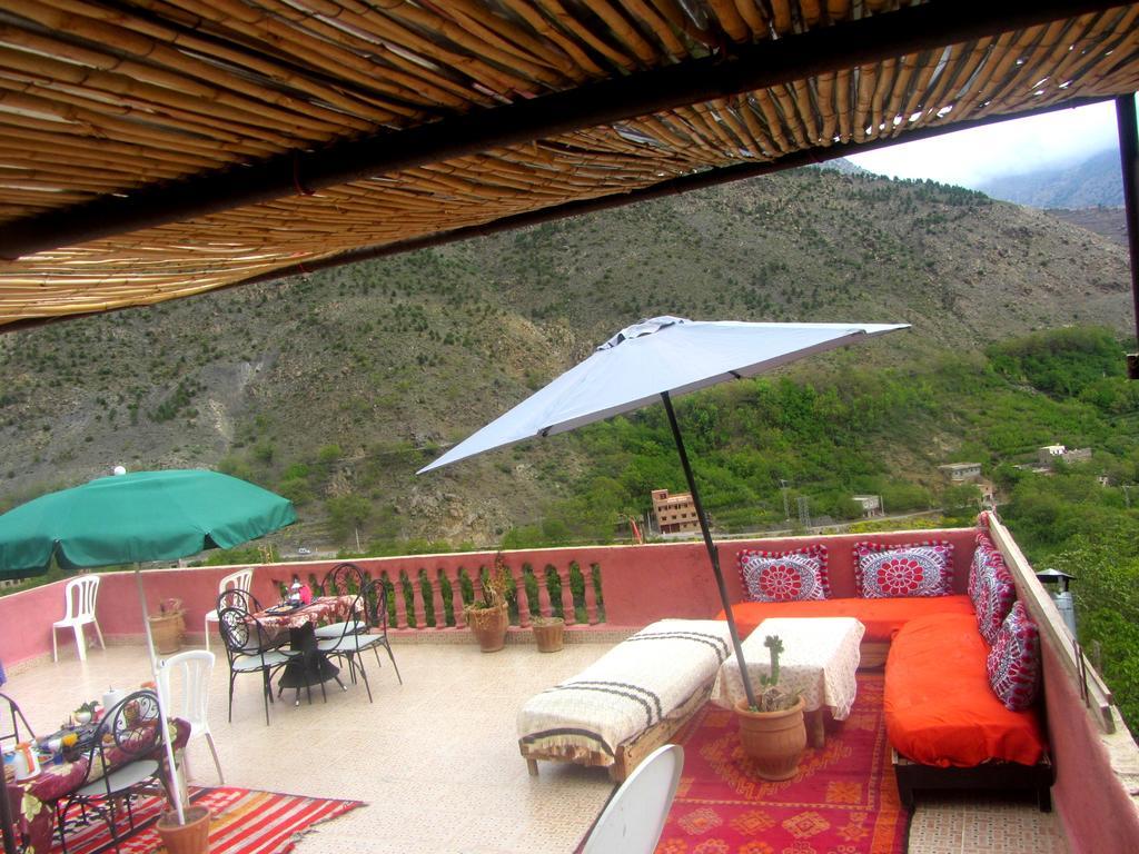 Bed and Breakfast Chez Les Berberes Imlil  Esterno foto